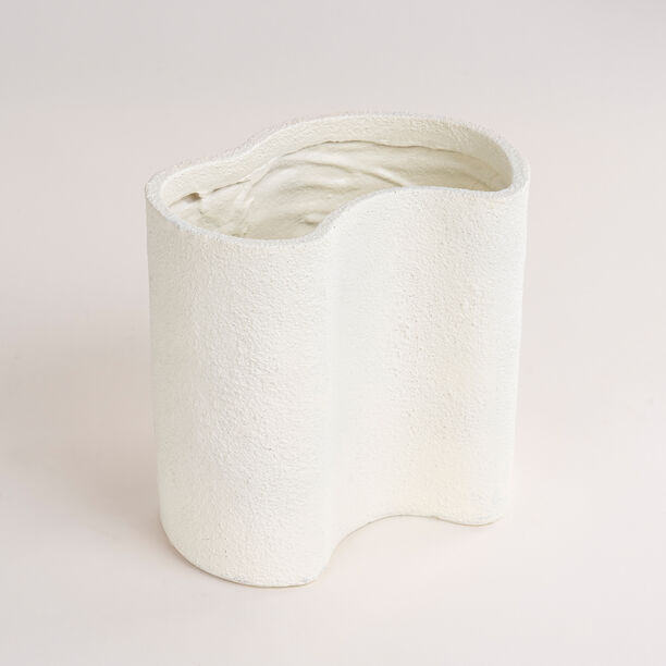 Homez off white resin plant pot 26.7*19*23.8 cm image number 2