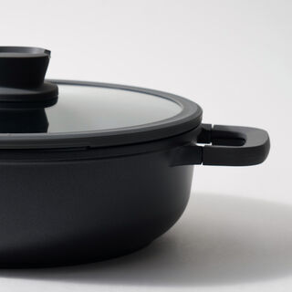Berghoff aluminum two handle saute pan 28cm, black