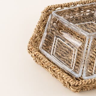 La Mesa glass section bowl with rattan base 25*21.5*5 cm