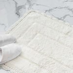 Boutique Blanche beige cotton bathmat 60*90 cm image number 3