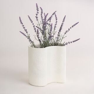 Homez off white resin plant pot 26.7*19*23.8 cm