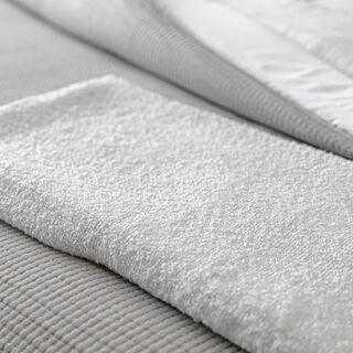 Bouclay Throw 130*170 cm