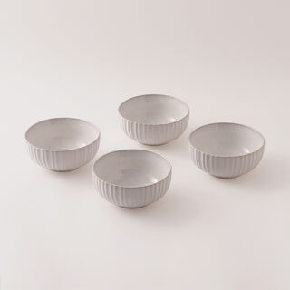 La Mesa stoneware set of 4pcs textured shaped bowls