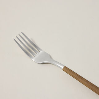 La Mesa 18 pcs cutlery set with wooden handle, silver