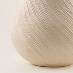 Homez Resin Decorative Vase 42.5*42.7*45.5 Cm image number 2