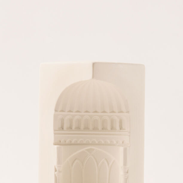 Homez off White ceramic candle holder 14*10*21.5 cm image number 1