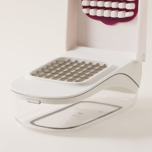 OXO plastic vegetable chopper, white 3.7"* 11.3"* 5.2" image number 3