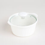 Porcelain 2Pcs Round Casseroles With Lid And Rattan Basket 0.6 L+ 0.6 L image number 3