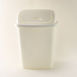 Homez 40L White Waste Bin With Swinglid image number 0