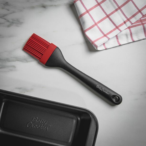 Betty Crocker Silicone Pastry Brush image number 2