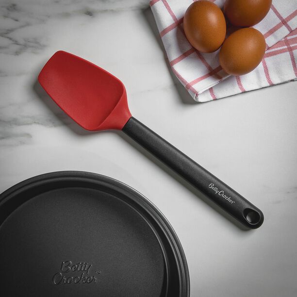 Betty Crocker Silicone Spatula With Grip Handle image number 2