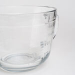 Kitchen classics glass measuring bowl 1.89L image number 4