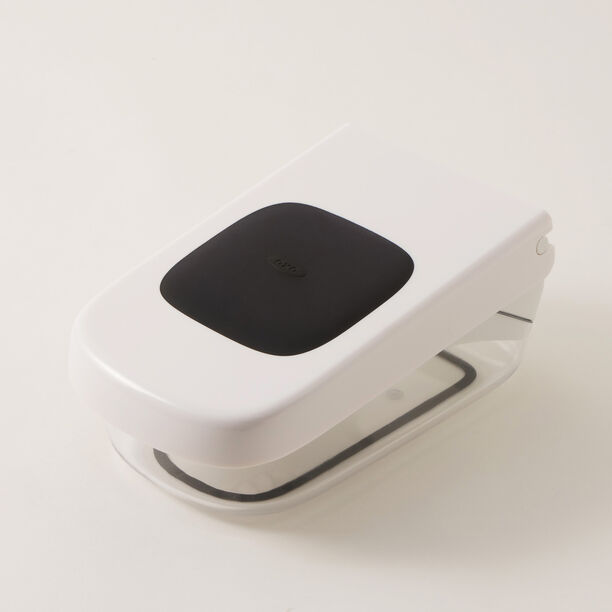 OXO plastic vegetable chopper, white 3.7"* 11.3"* 5.2" image number 1