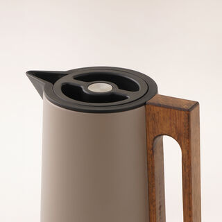 Dallaty Steel Vacuum Flask Flask With Wood Handle 0.6L, Light Beige