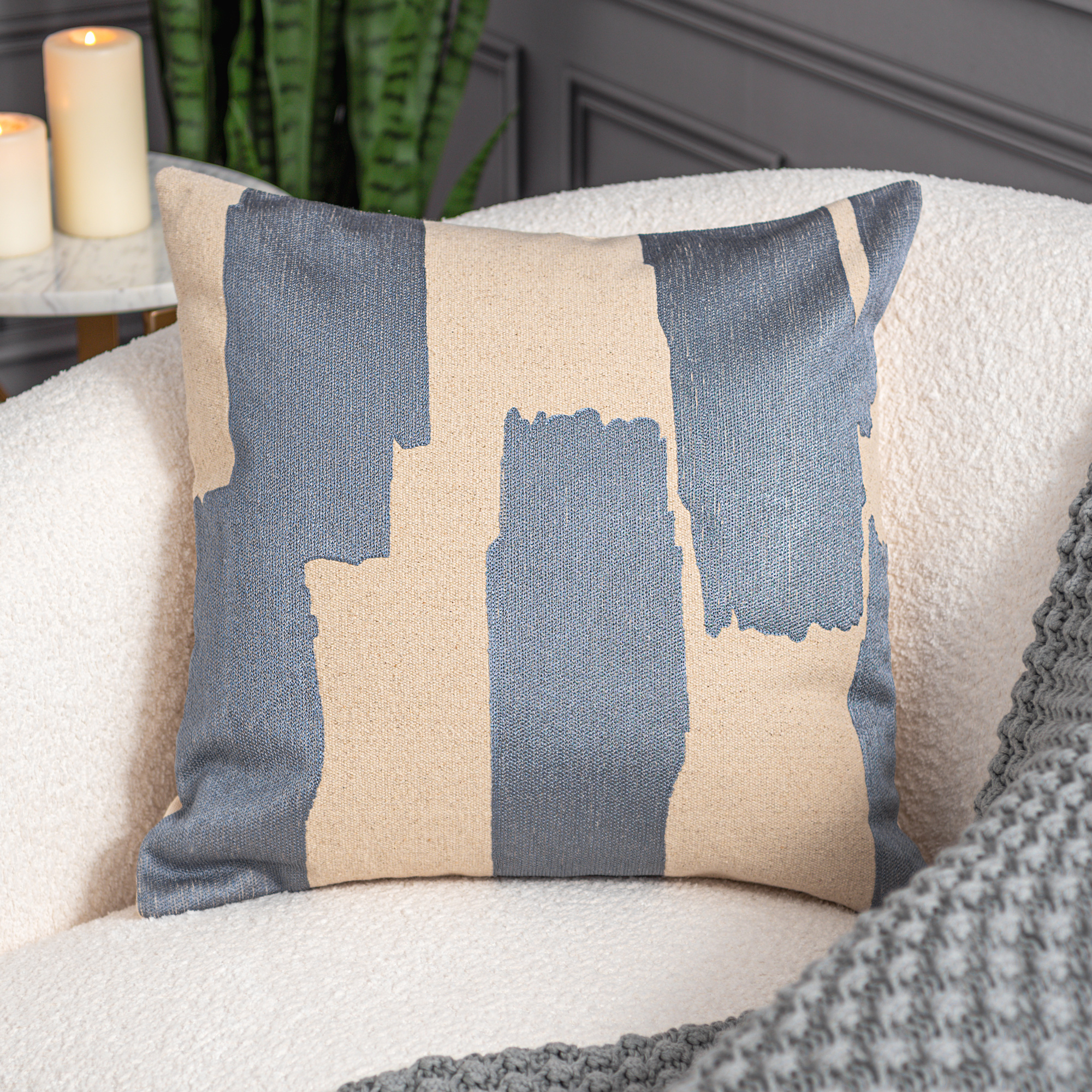 

Blue Abstract Printed Cushion 50*50 cm