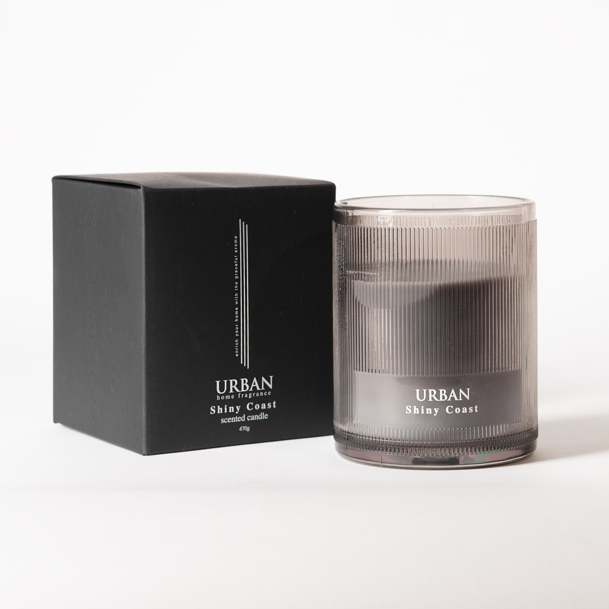 

Satin rose scented candle in a jar 470g