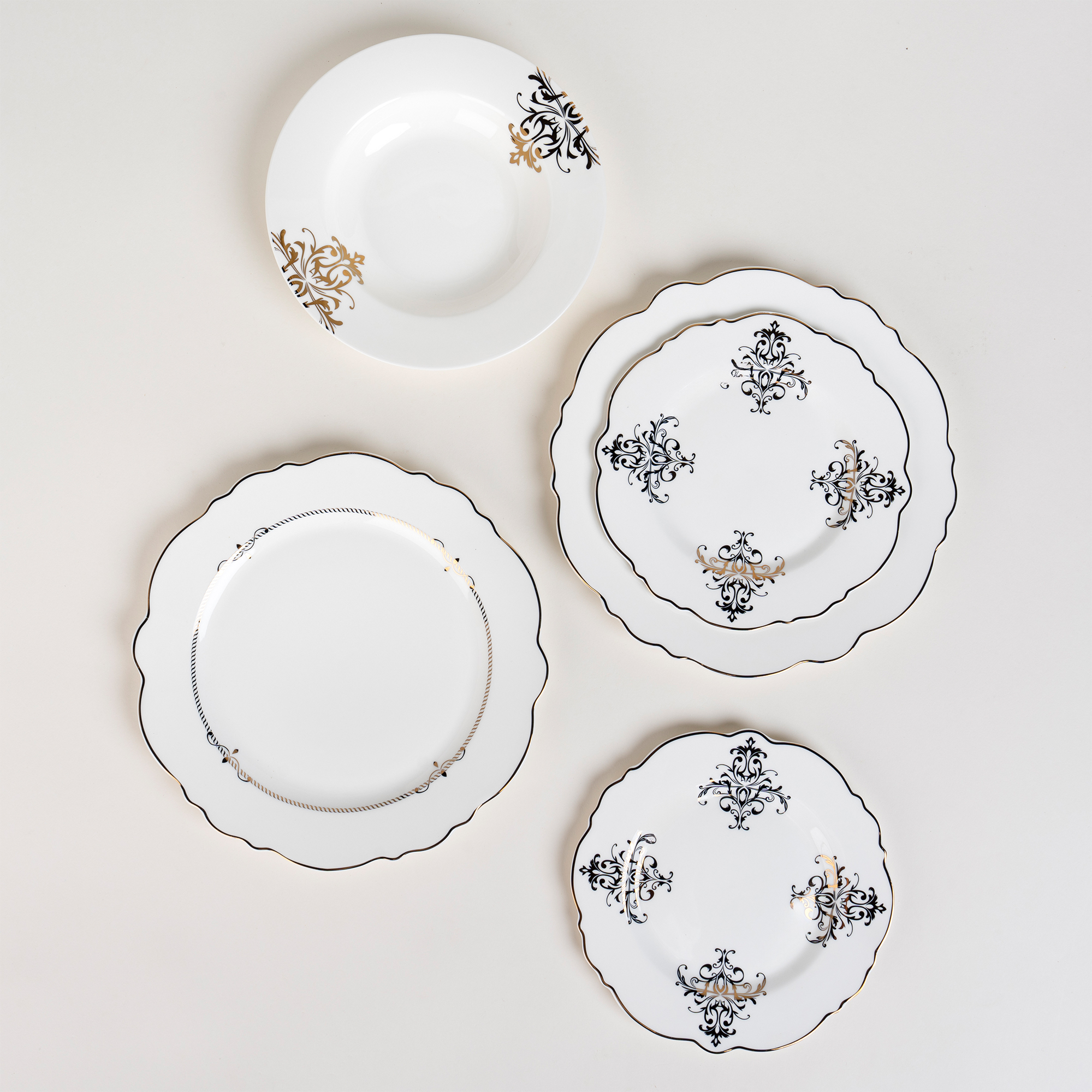 

La Mesa white porcelain 18 pc dinner set