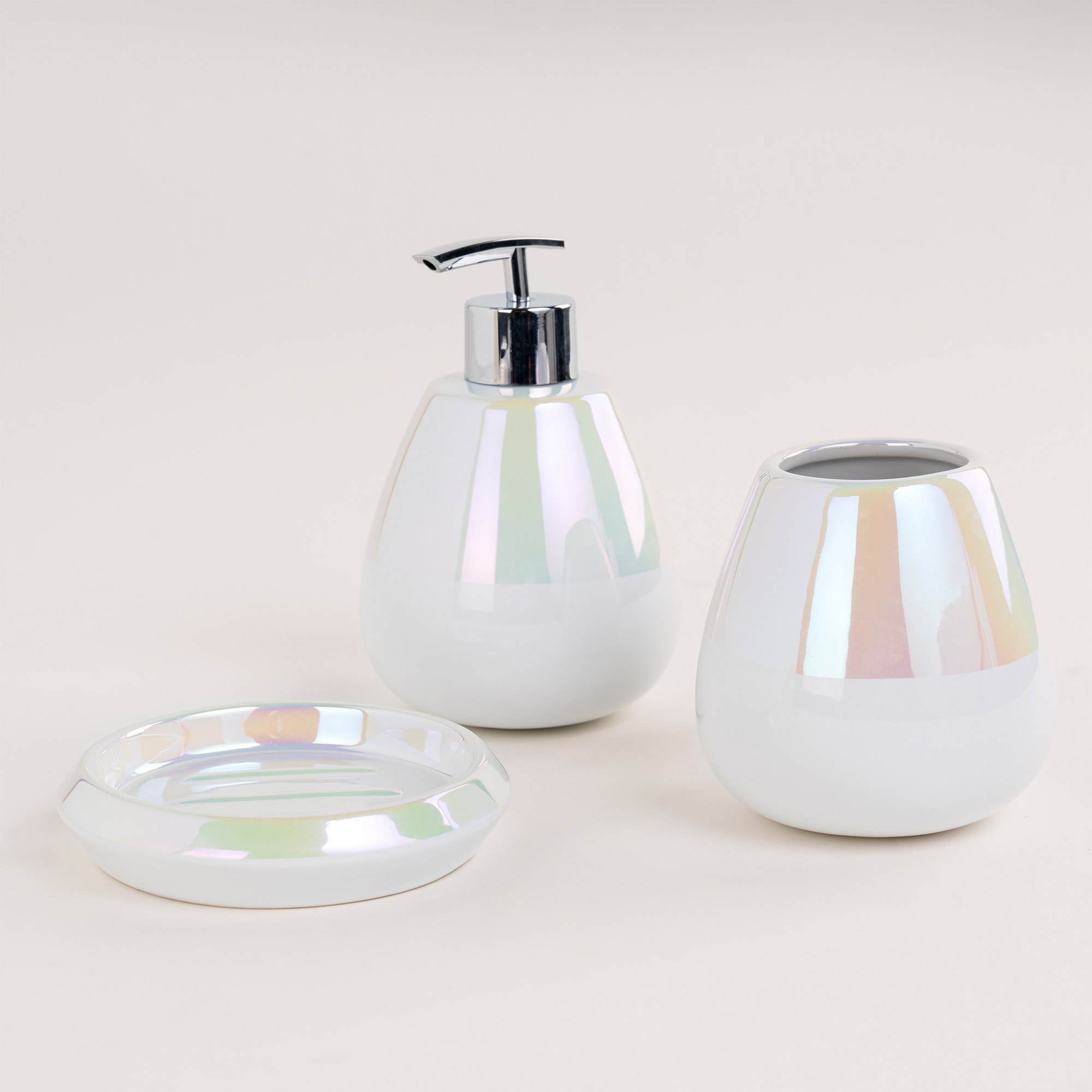

3 Piece Bath Accessories Set