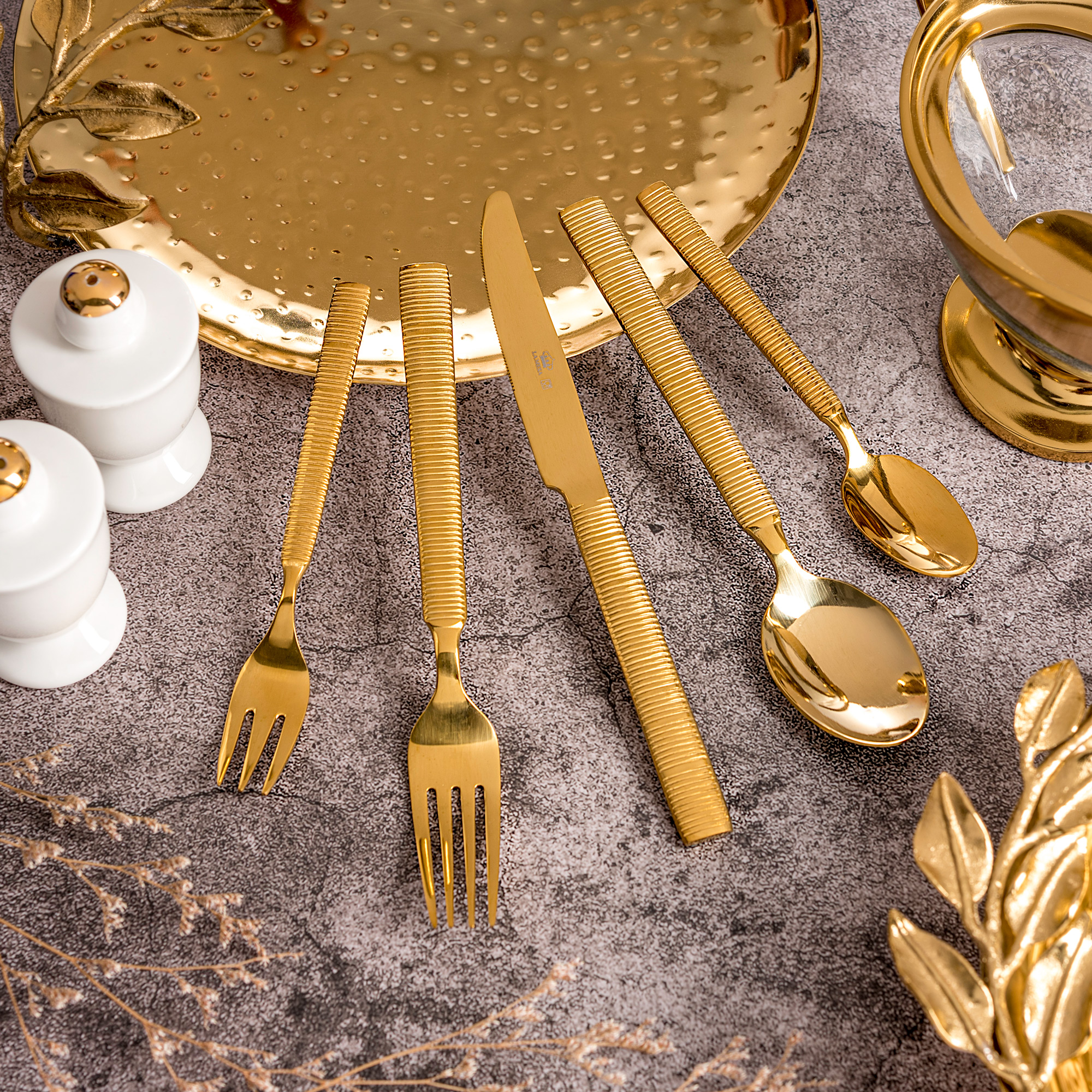 

20 Pcs Cutlery Set