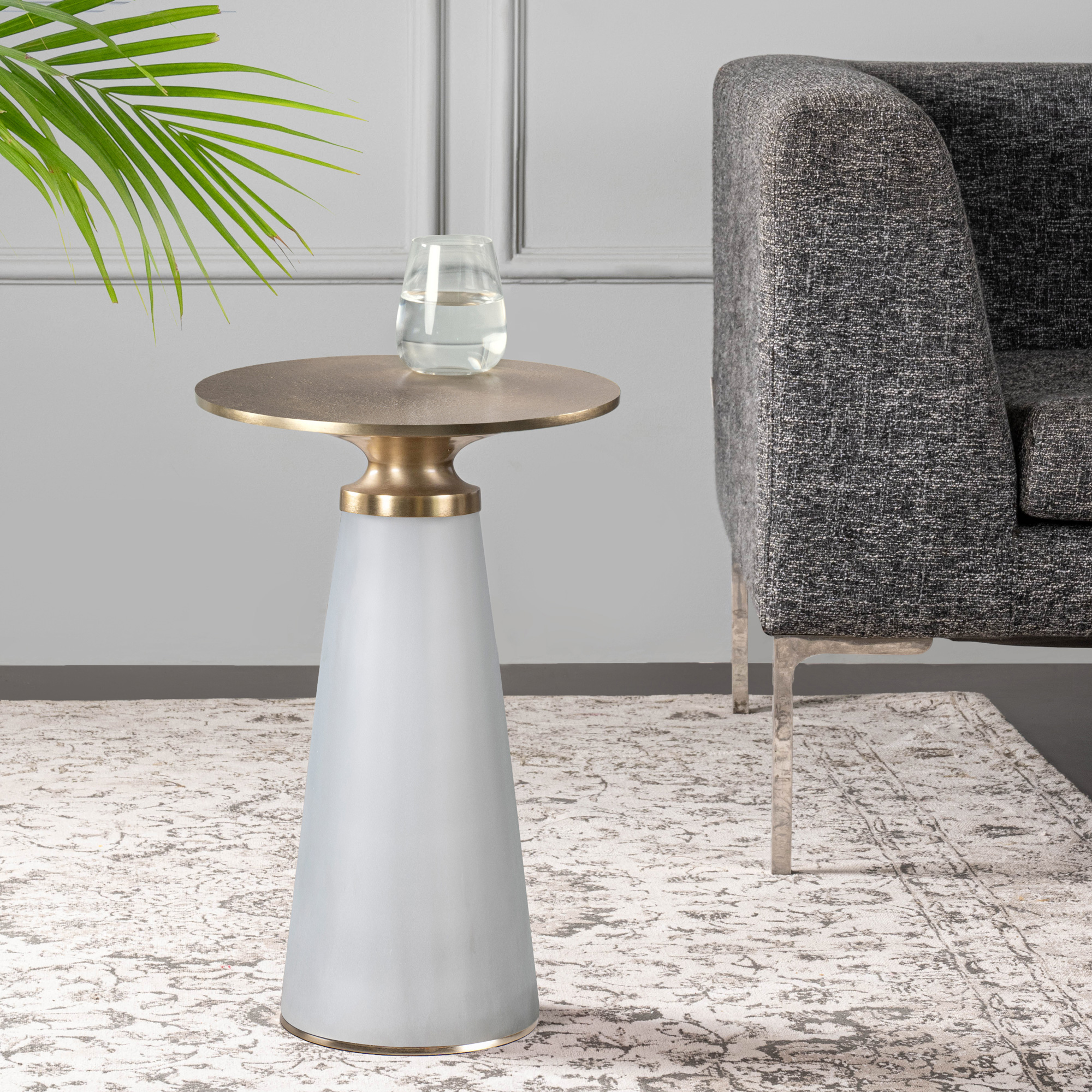 

Drink Table Frosted White Glass Base Gold Brass Top 30 *51 cm