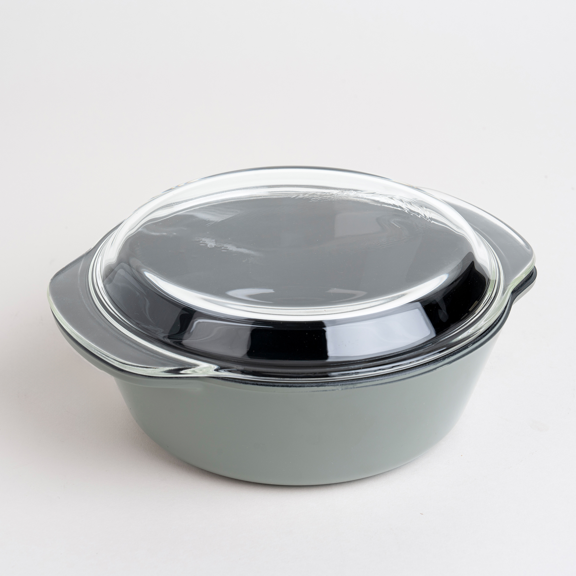 

Alberto green glass casserole with lid 1.5l