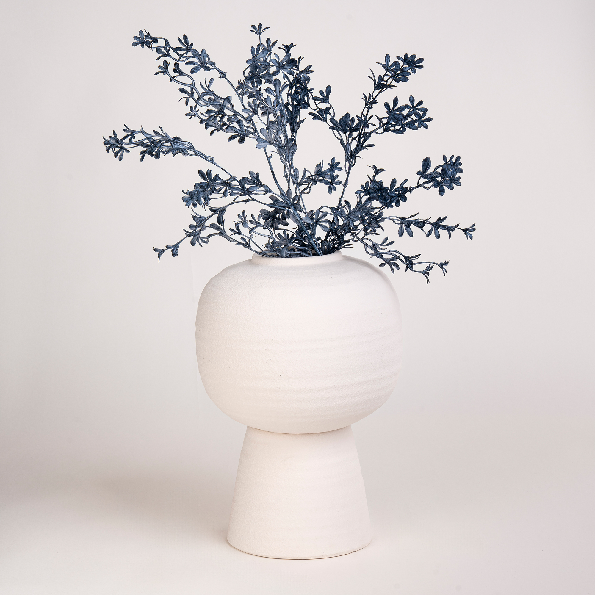 

Homez off white ceramic vase 21.5*21.5*32 cm