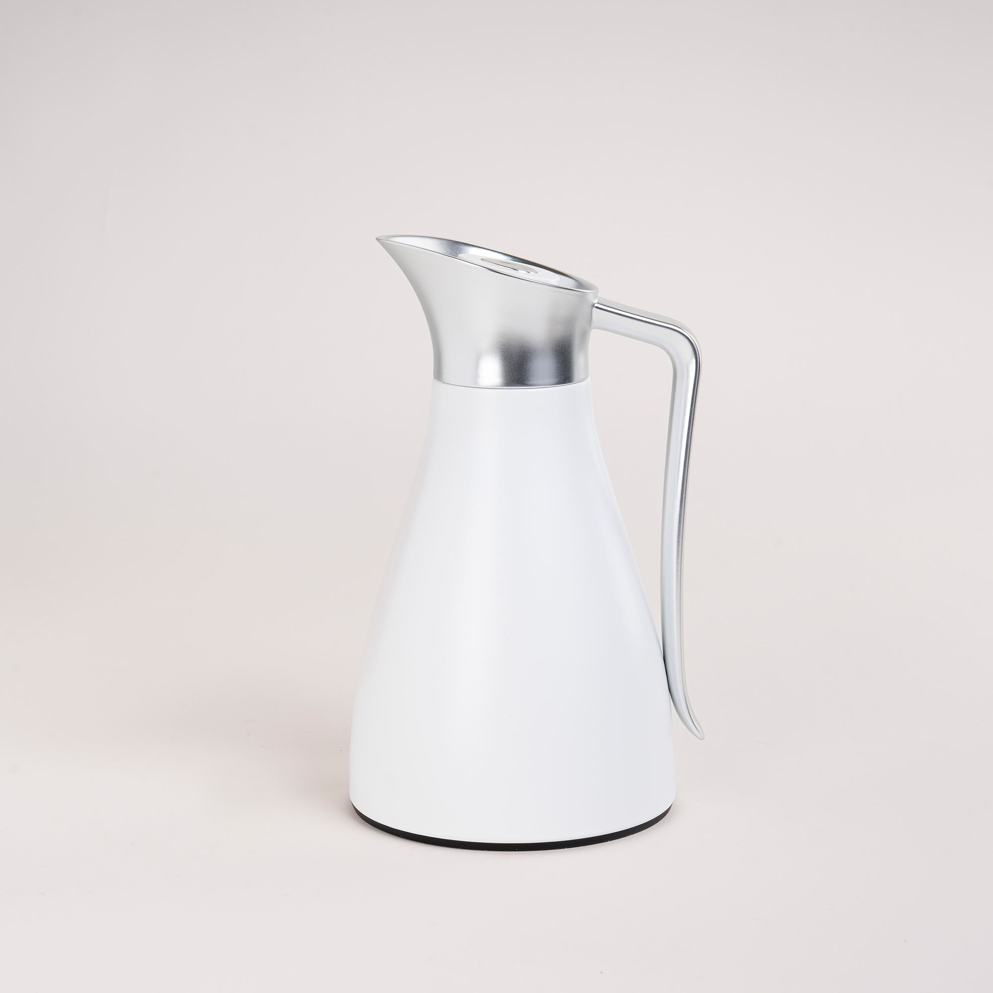 

Dallaty steel vacuum flask white with matt silver handle 1L