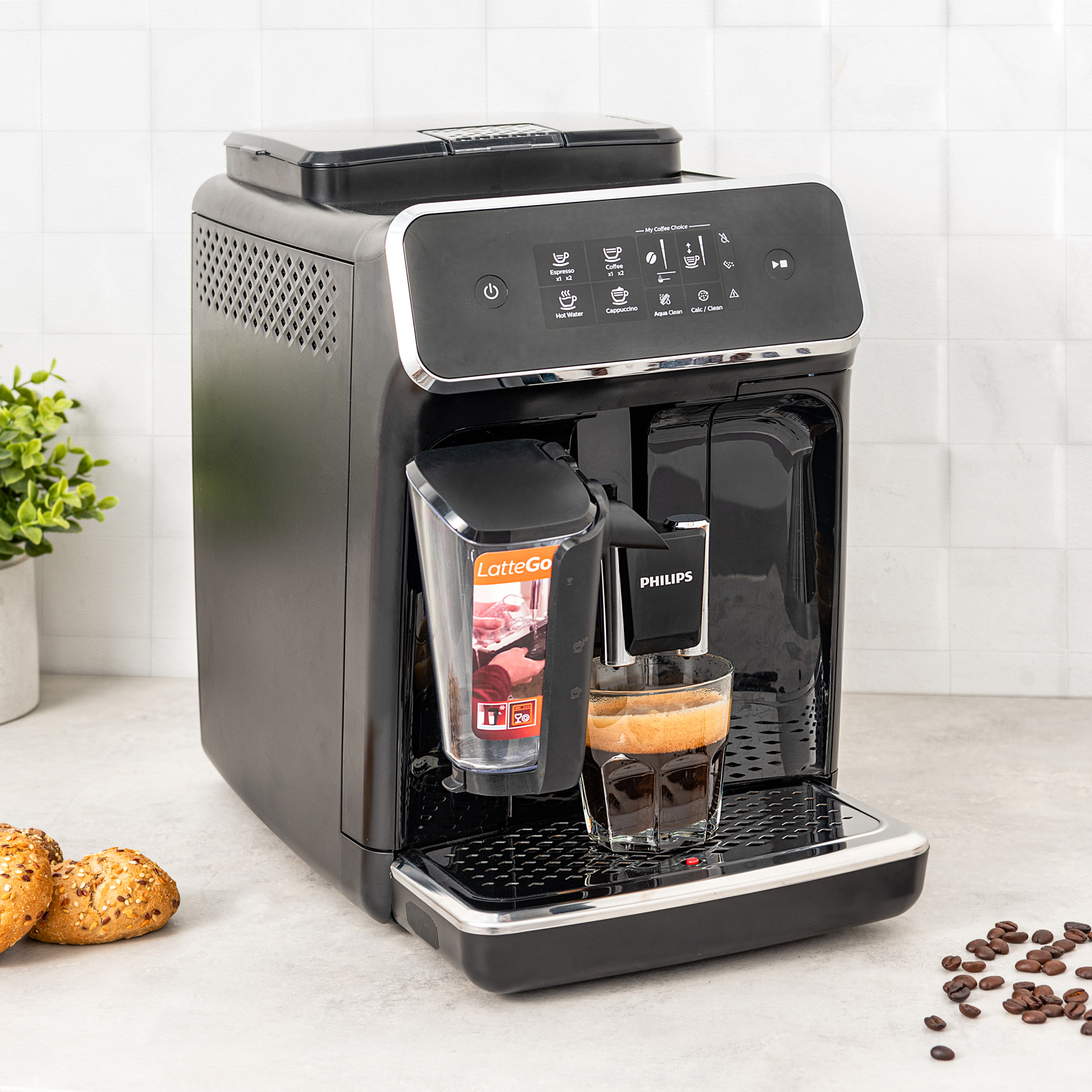 

Philips Series 2200 Lattego, Fully Automatic Espresso Machine 15 Bar, 1.8L, 1500W, Black