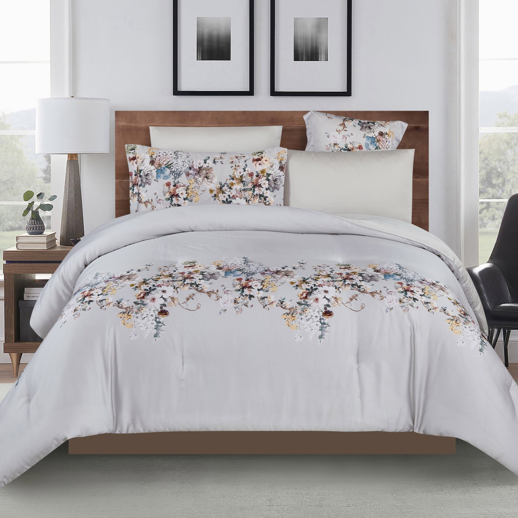

5 Pcs Multicolor Microfiber King Comforter Set, 240*250Cm, Boutique Blanche