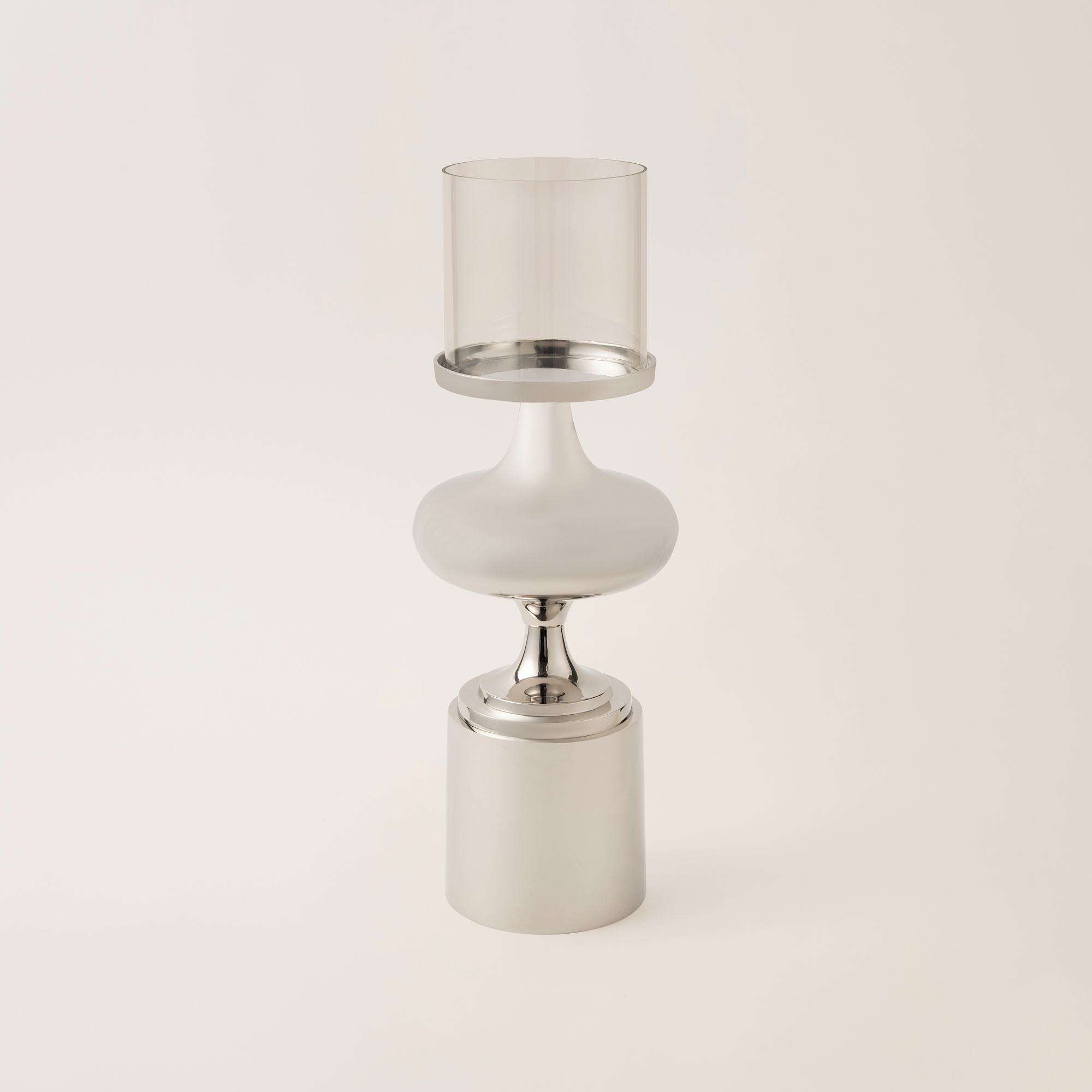 

Homez aluminium & glass silver and white candle holder 16*58 cm