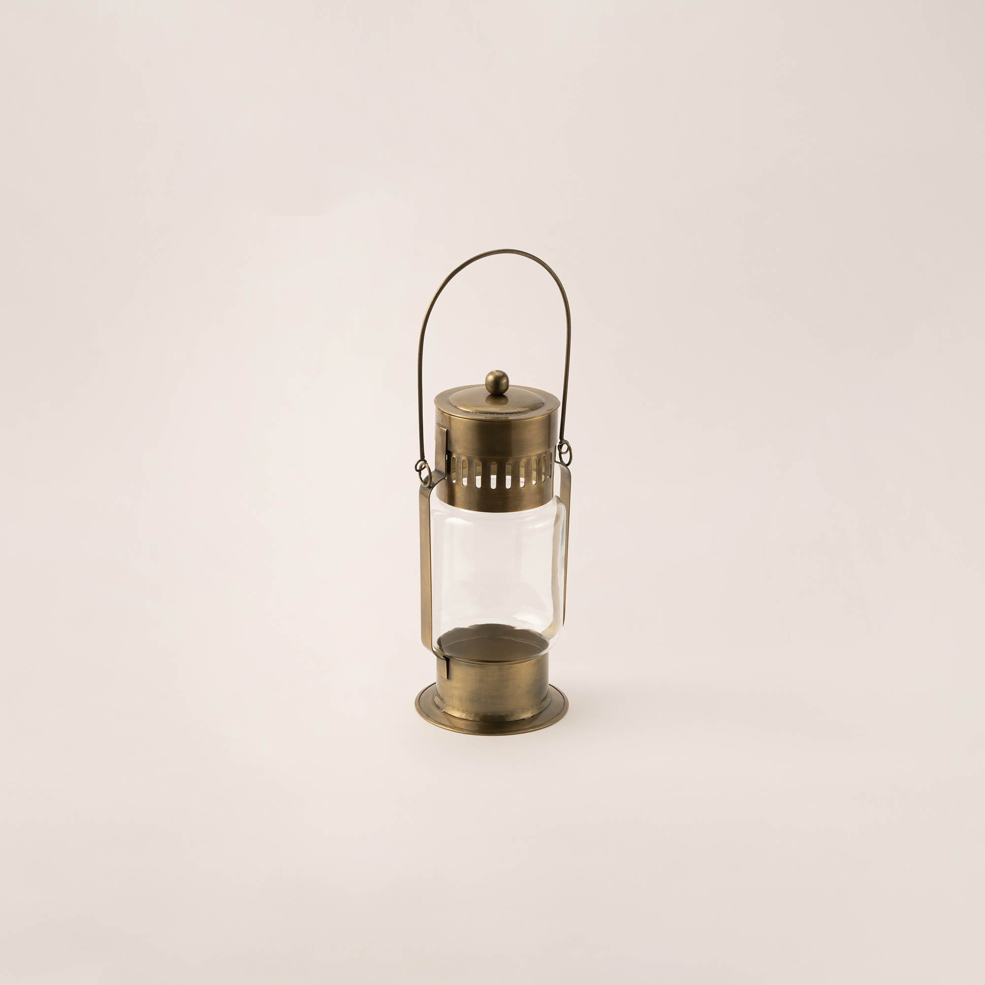 

Homez gold metal lantern 17*17*36 cm