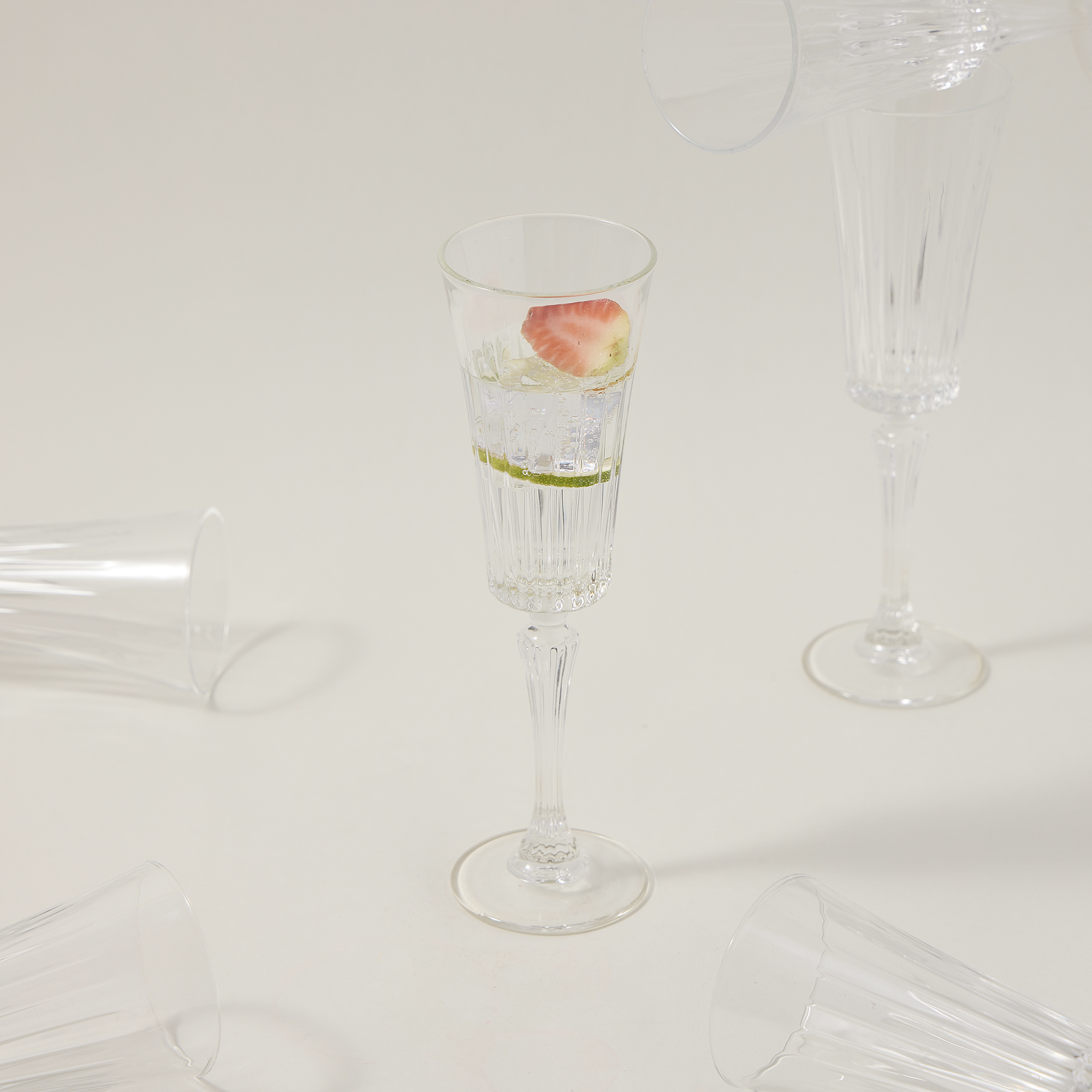 

RCR transparent crystal glassware 6 pcs set with base