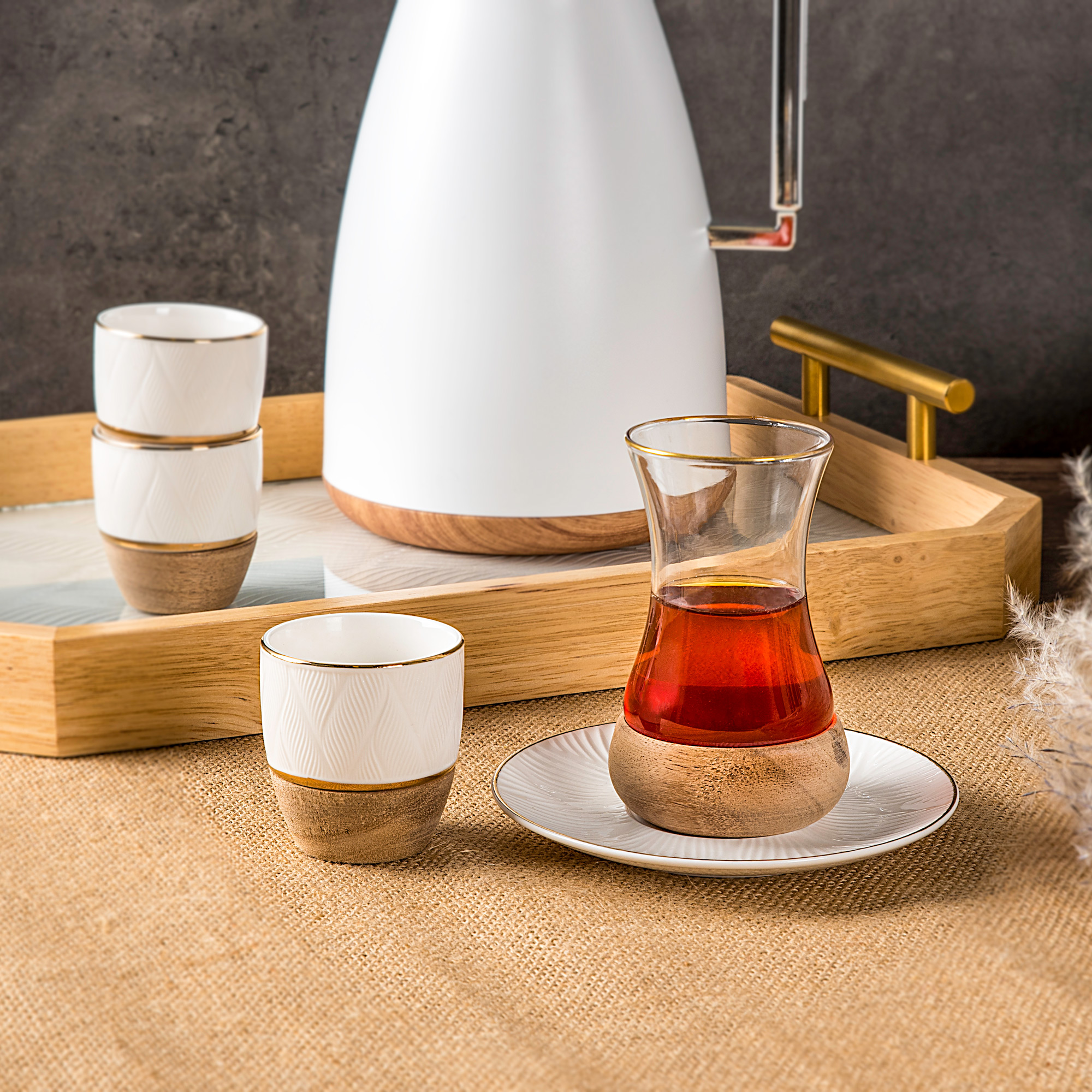 

18 Pcs Arabic Tea And Coffee Set White Blend