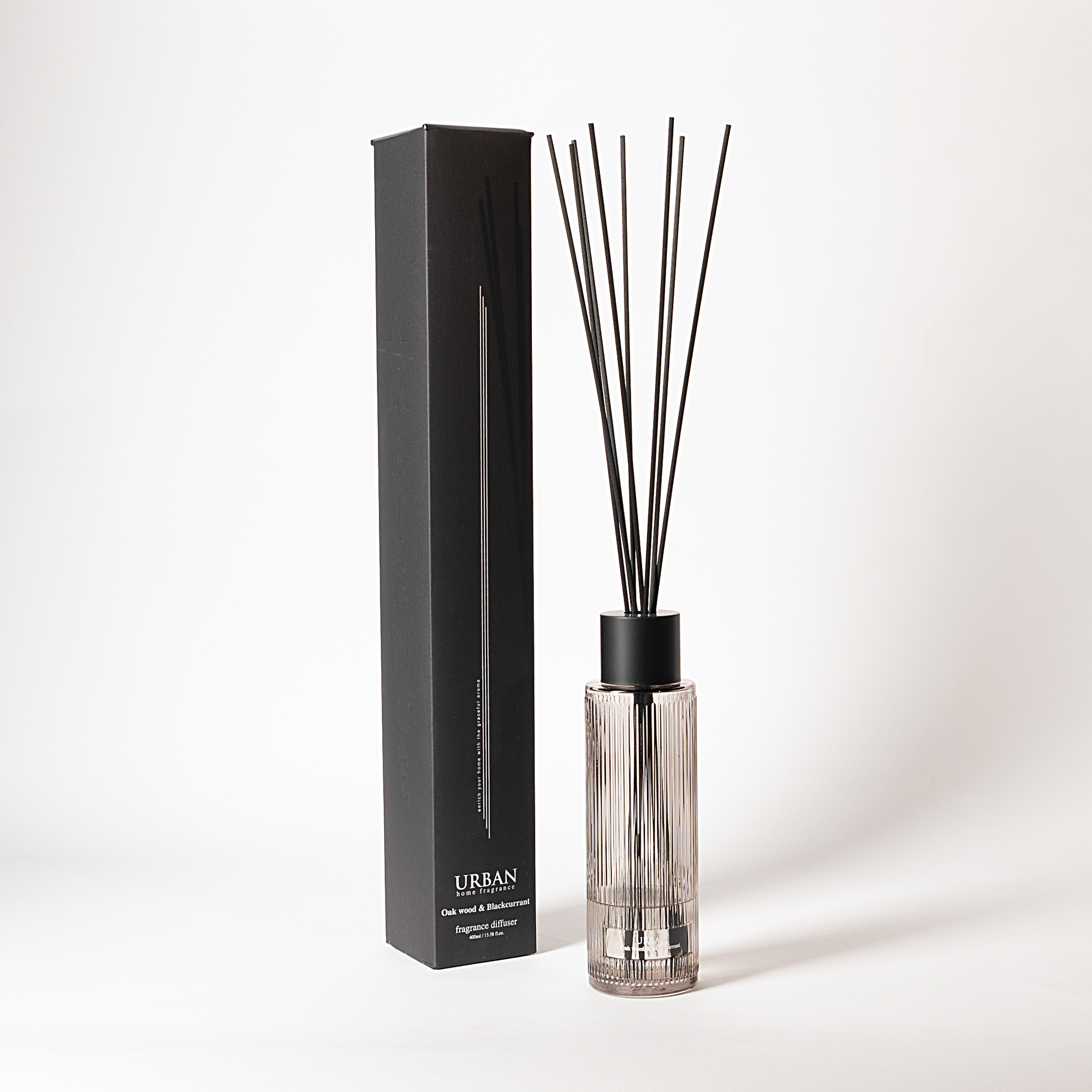 

Oak wood & Blackcurrant diffuser with fiber sticks set 430ml