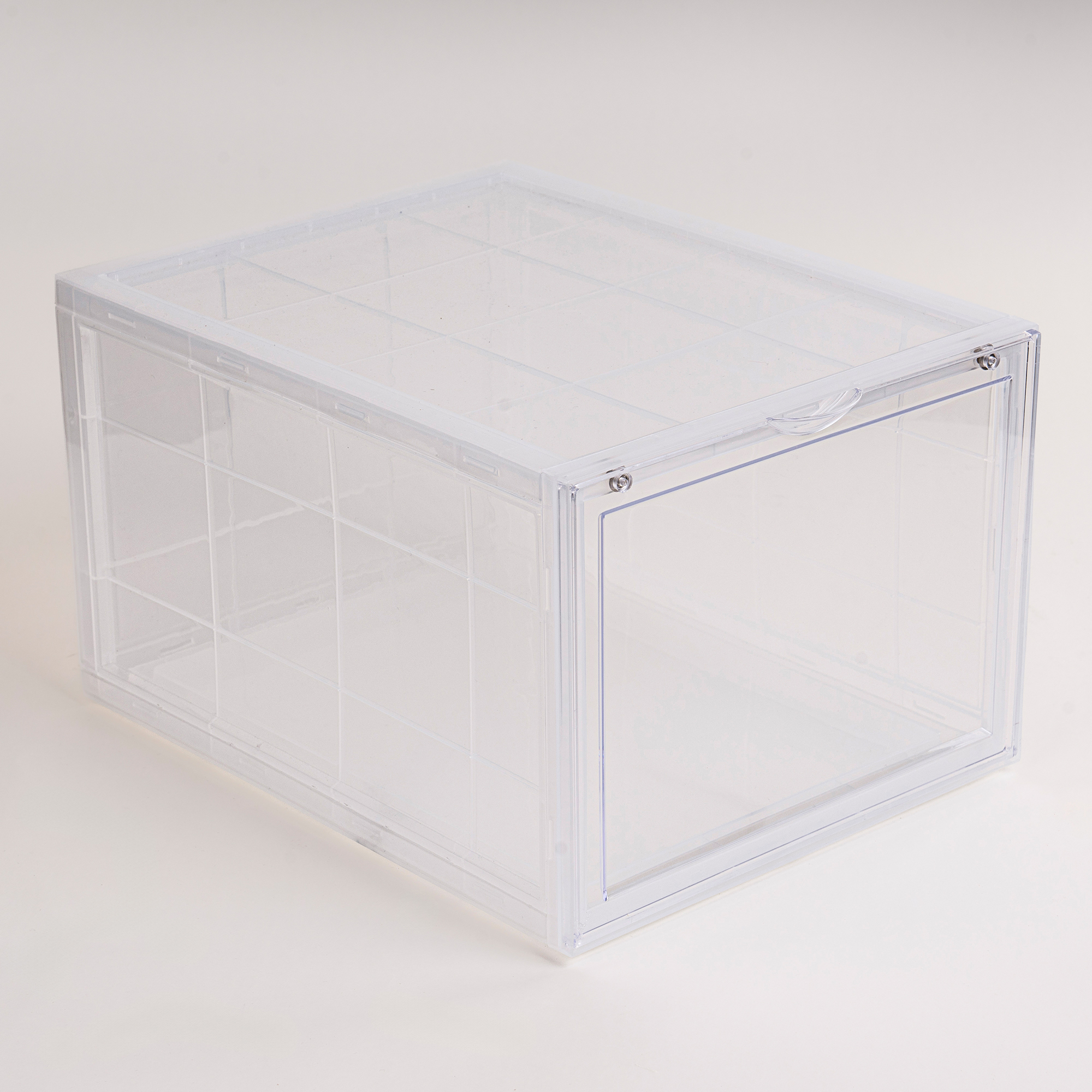

SHOEBOX