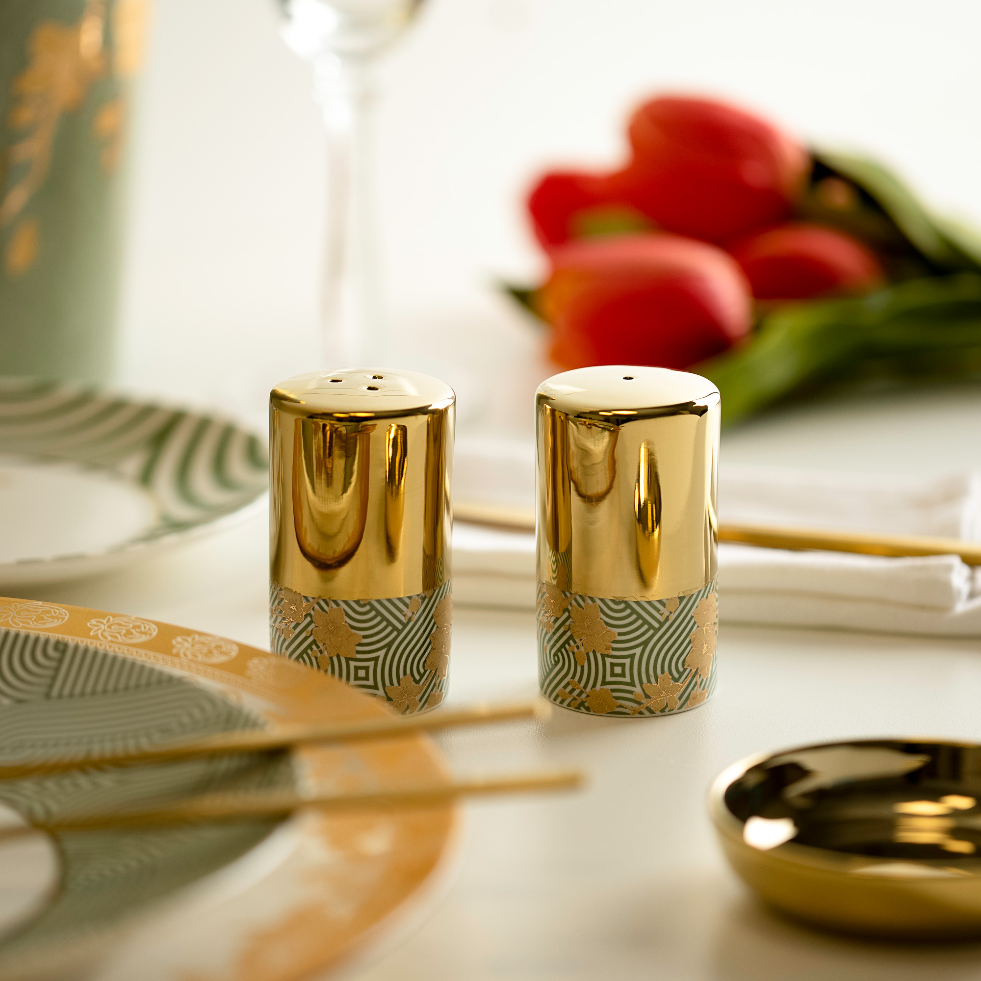 

Harmony Salt And Pepper 2 Pcs Set