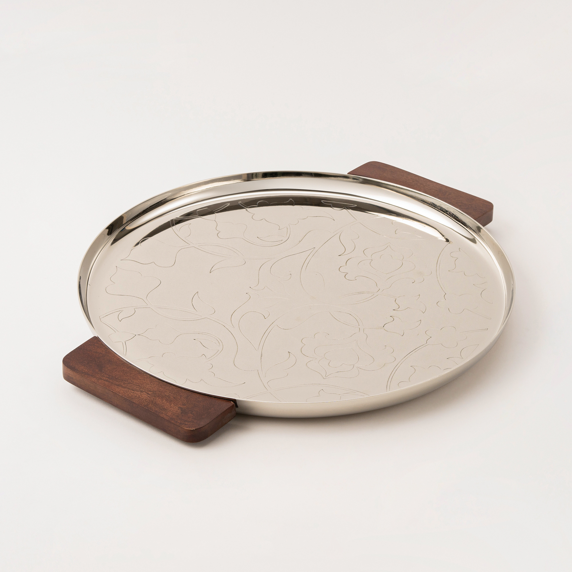 

Bahja silver steel tray