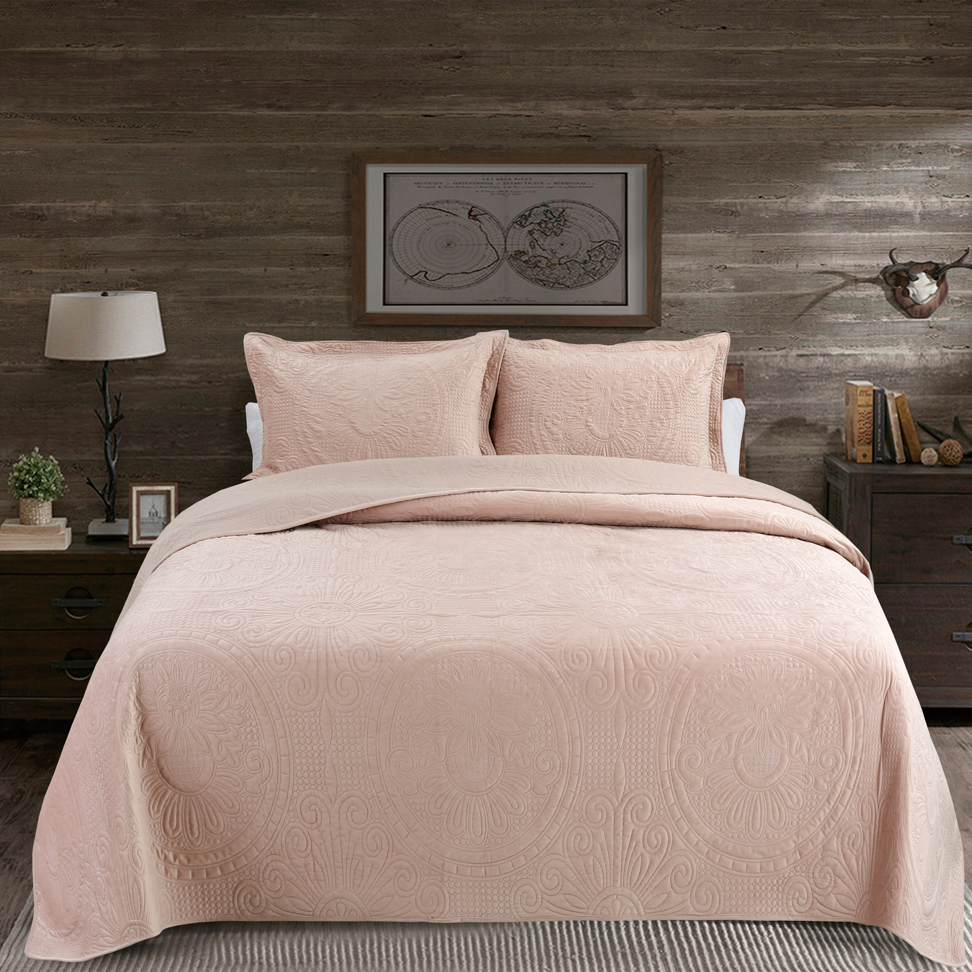

Boutique Blanche pink cotton king size bed spread 3 pc set