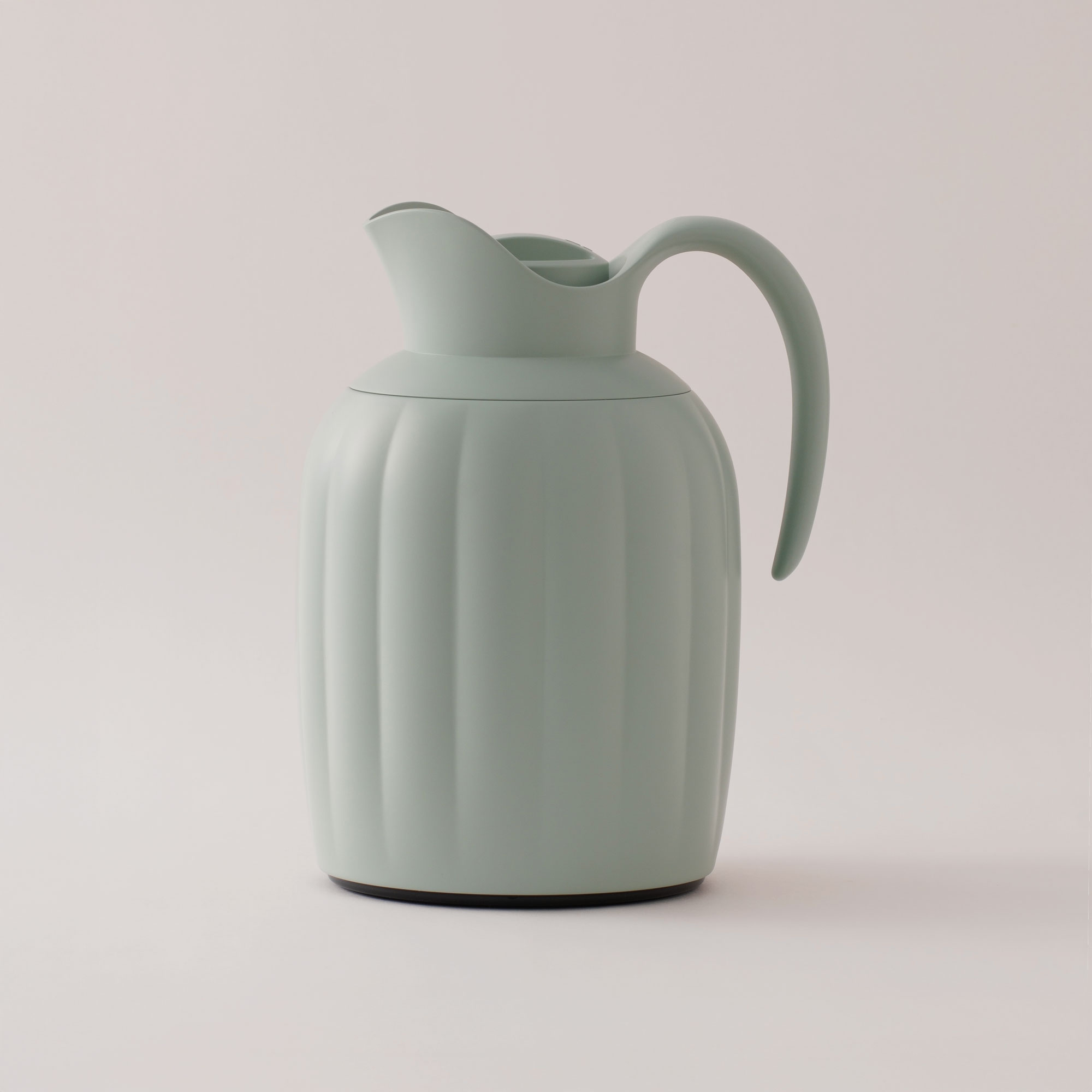 دلتي دلة حافظة للحرارة بلاستيك، أخضر 1لتر