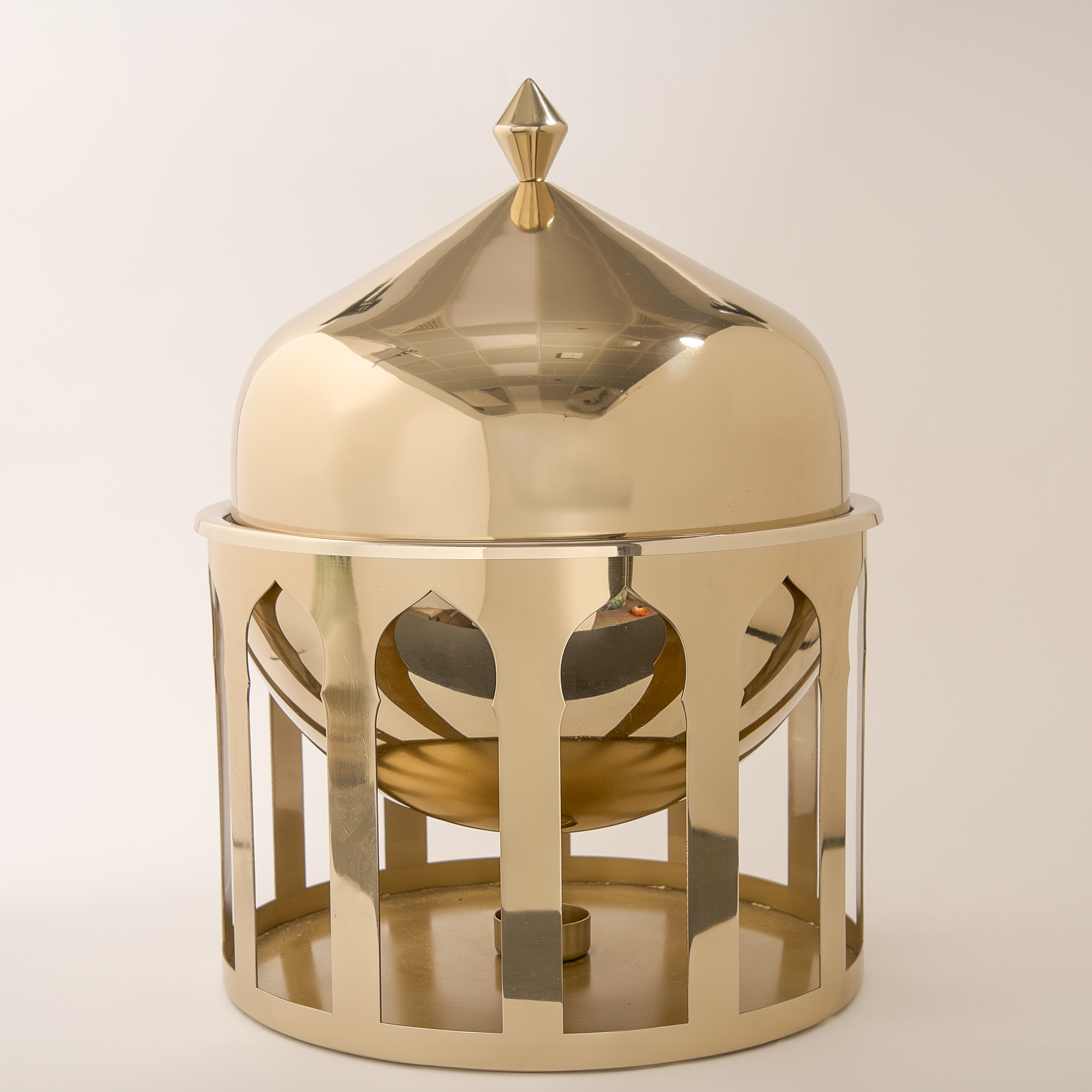 

Qourb gold metal food server 29*29*38 cm