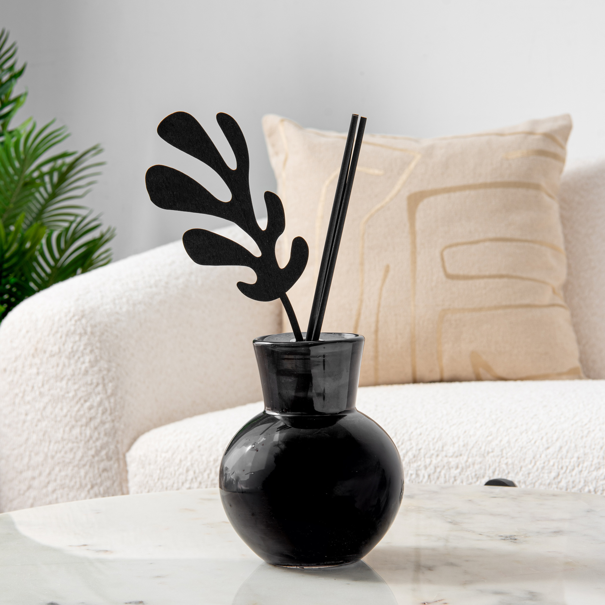 

Fragrance Diffuser With Stick