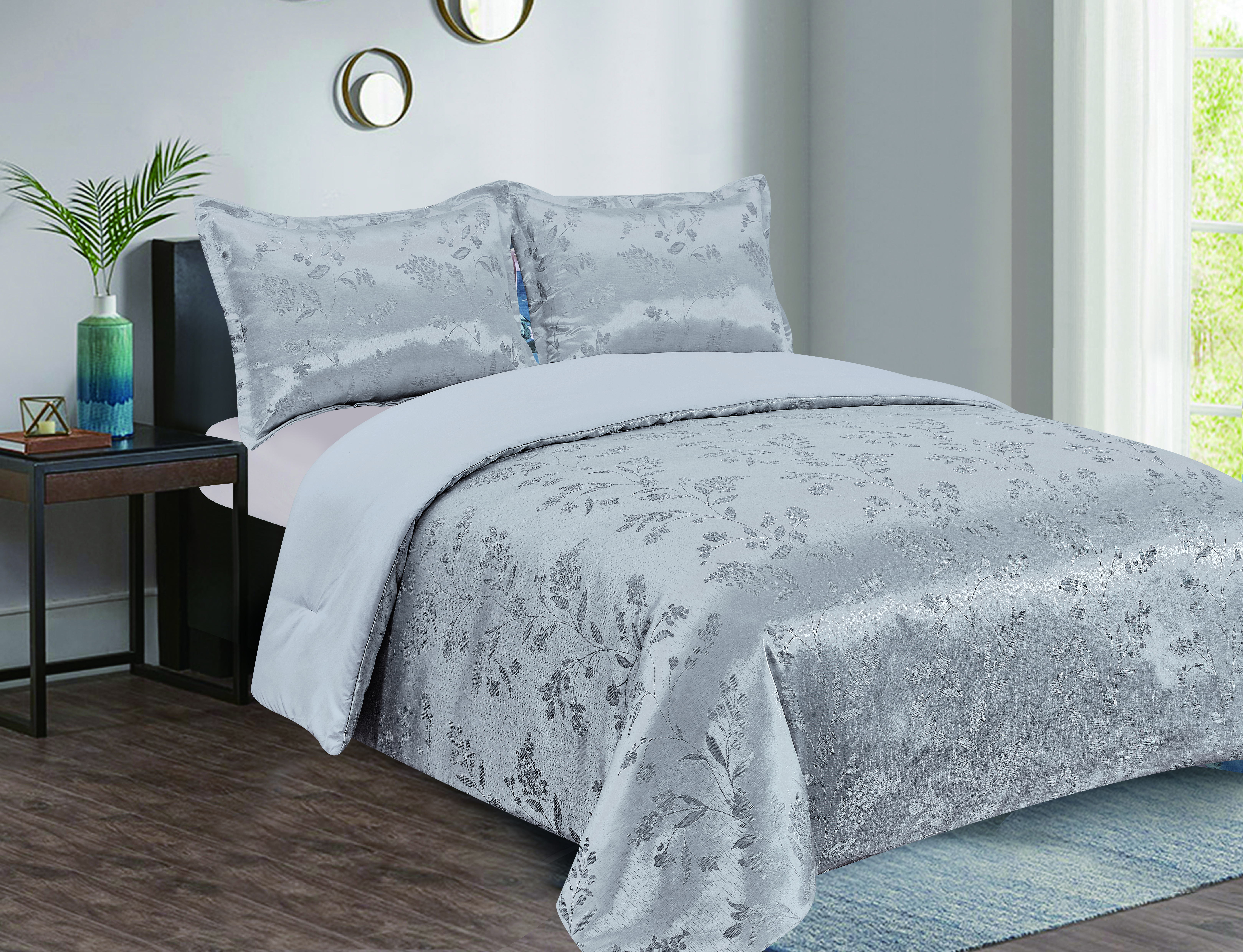 

Boutique Blanche grey jacquard king comforter set 3 pcs
