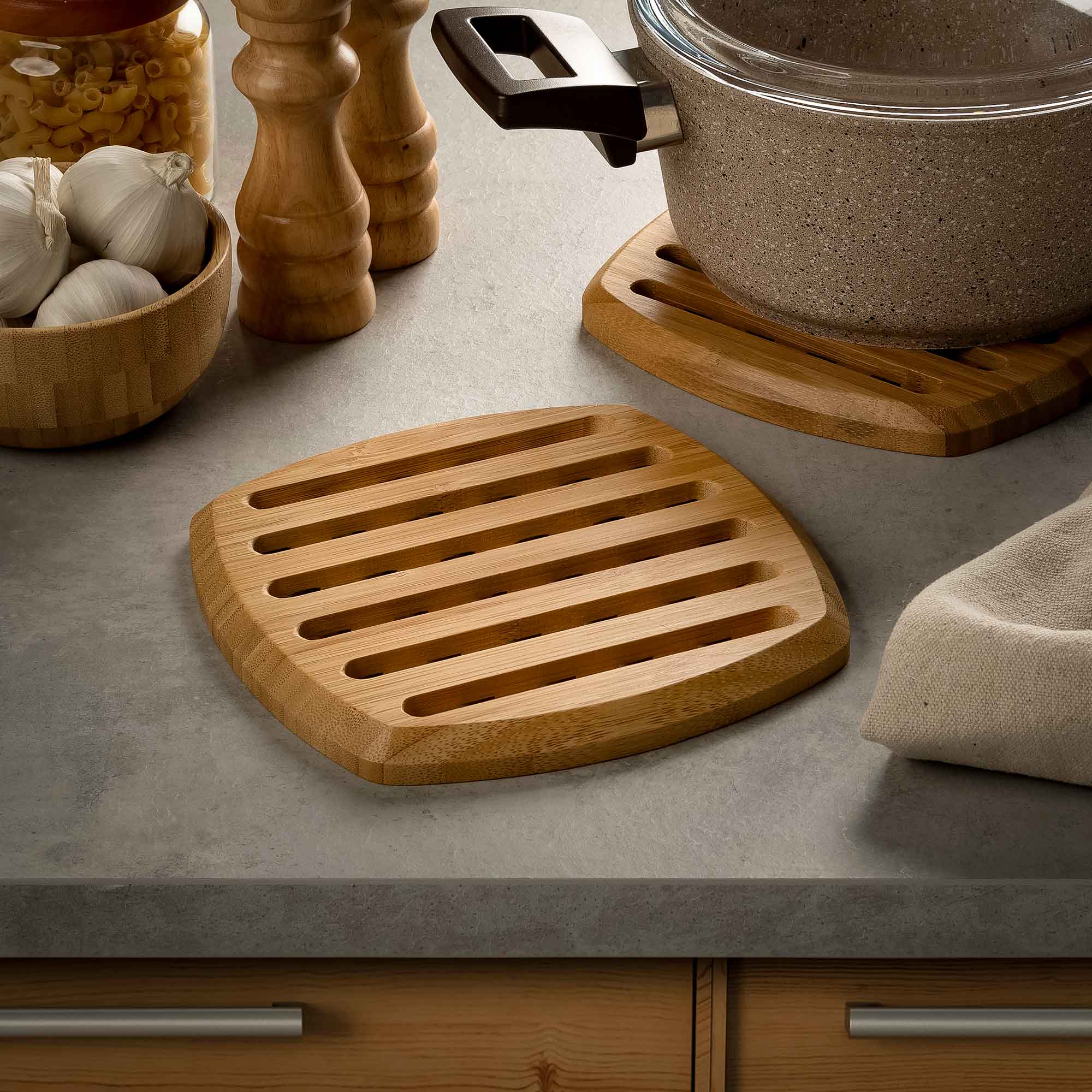 

Alberto Bamboo Square Trivet