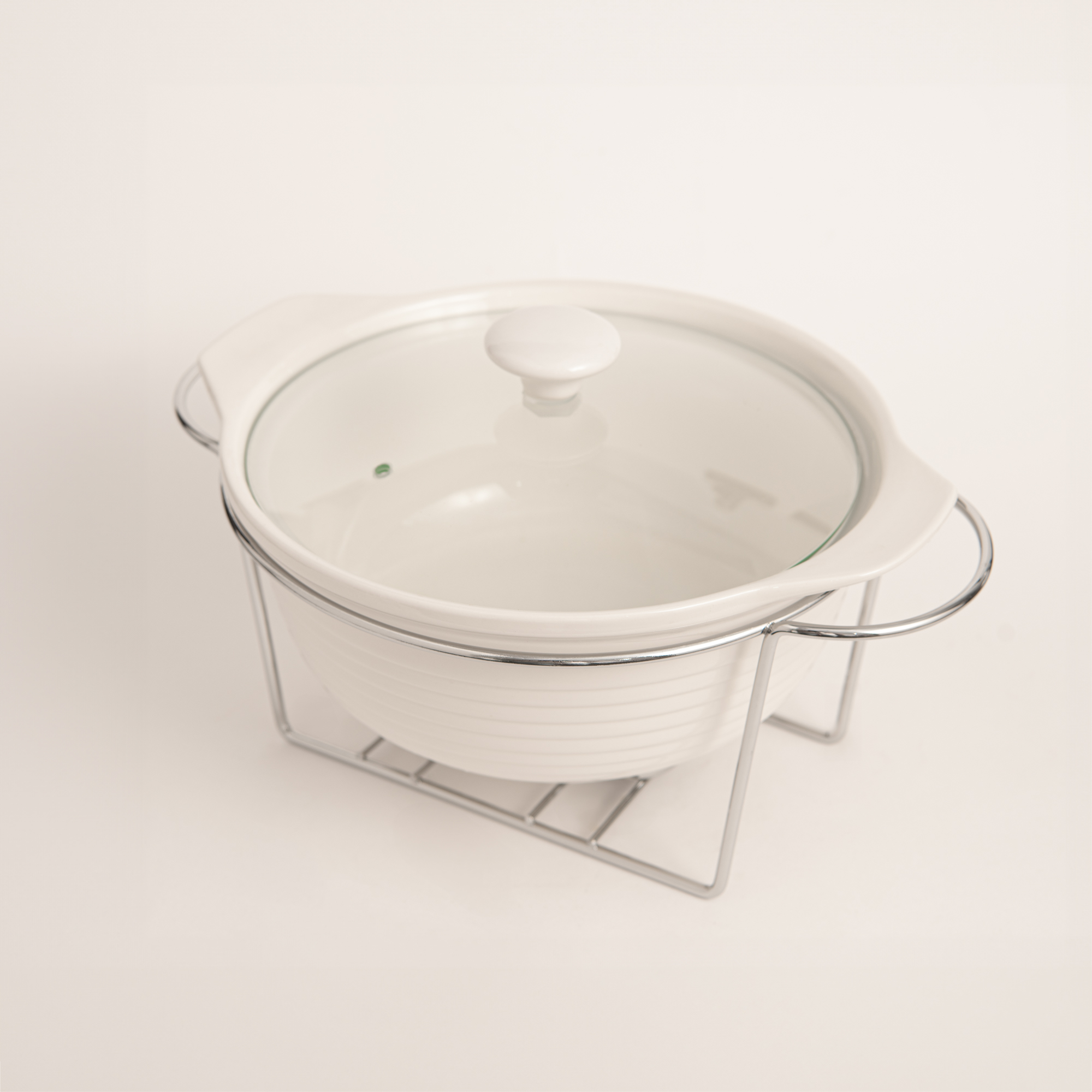 

La Mesa 11"Round Casserole With Candle Stand Silver