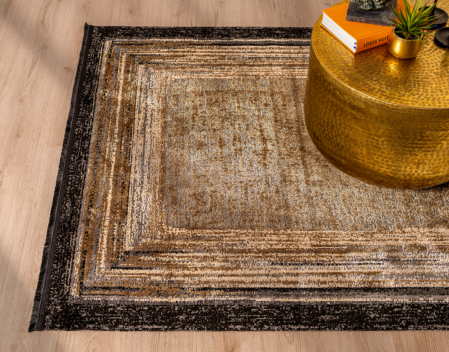 Carpets & Rugs